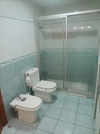 Piso con plaza de parking en venta.