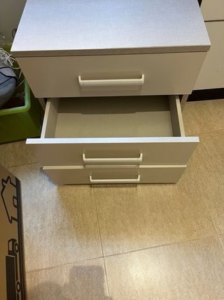 Cajonera 3 cajones beige/blanco