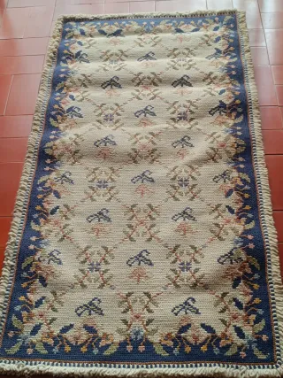 3 Tapetes de Arraiolos