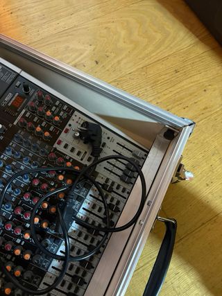 Mixer Behringer Xenyx 2442USB