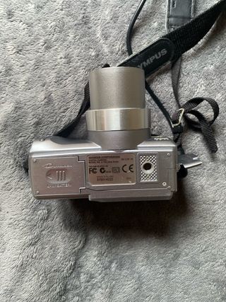 Cámara Digital Olympus C-765 UltraZoom