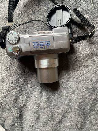 Cámara Digital Olympus C-765 UltraZoom