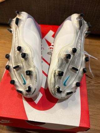 Botas Fútbol Nike Legend 9 Academy FG/MG