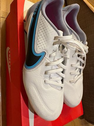 Botas Fútbol Nike Legend 9 Academy FG/MG