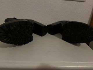 Botín de Tacón en piel Bimba y Lola Negro