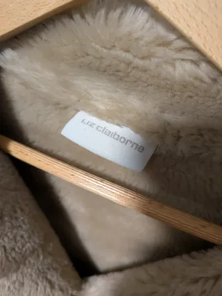 Abrigo efecto ante camel con borreguito