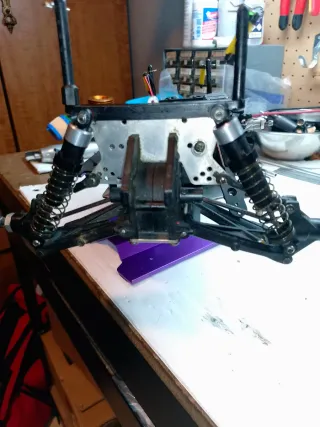 Coche RC Nitro Escala 1/10 parapiezas