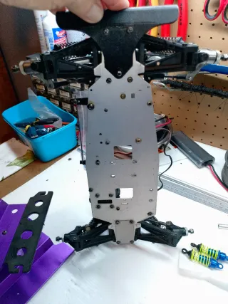 Coche RC Nitro Escala 1/10 parapiezas