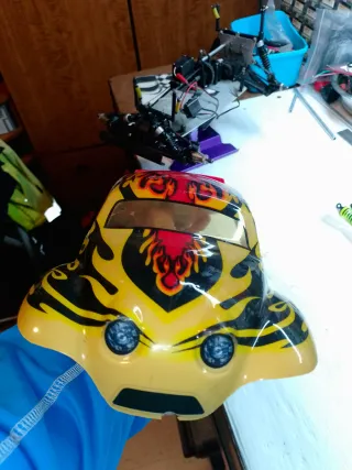 Coche RC Nitro Escala 1/10 parapiezas