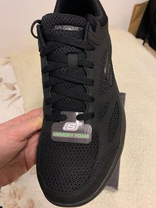 Zapatillas Skechers Memory Foam Negras Talla 44