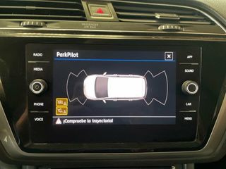 Volkswagen Touran Business 2.0 TDI 85kW (115CV) DSG