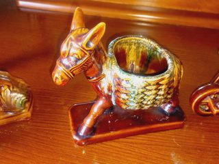 Conjunto de 4 Figuras Rusticas em Cerâmica