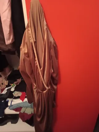 Vestido dorado fiesta