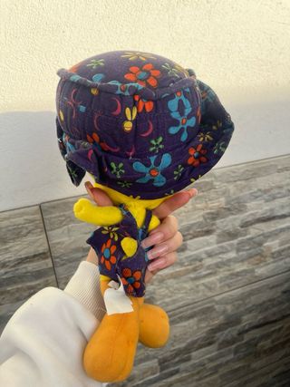 Peluche Titti con cappellino e salopette