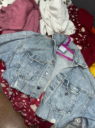 Zara Vaqueros Talla S/36/ sudaderas /chaqueta vaq