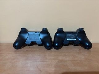 PS3 Slim 300GB con 2 Controller e 12 Giochi