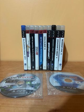 PS3 Slim 300GB con 2 Controller e 12 Giochi