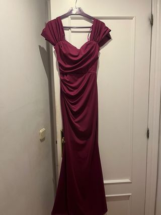 Vestido burdeos talla única