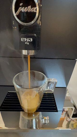 Macchina da caffè Jura ENA 4 con garanzia