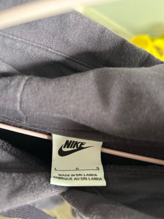 Felpa Nike Viola con Cappuccio