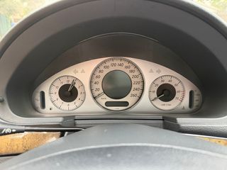 Mercedes-Benz Clase E 2006