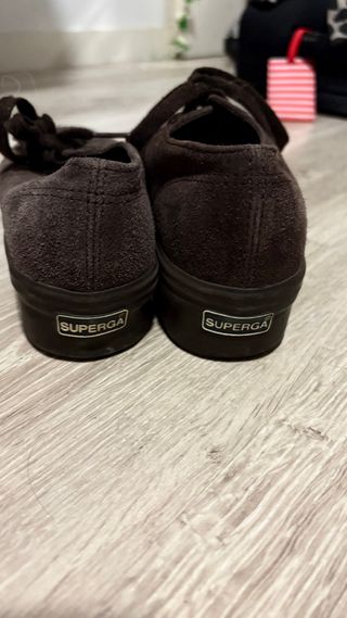 Zapatillas Superga plataforma ante marrón