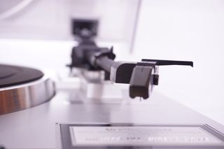 Tocadiscos Pioneer PL-970 Quartz PLL Direct Drive