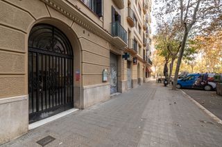 Exclusivo piso amplio y luminoso en zona única