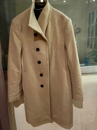 Abrigo Zara Hombre Beige