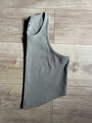 Top Under Armour Beige Talla S