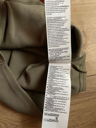 Top Under Armour Beige Talla S