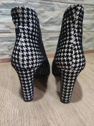 Botines Paco Herrero pata de gallo