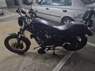 Moto Macbor Rockster Flat 125 2022 en buen estado