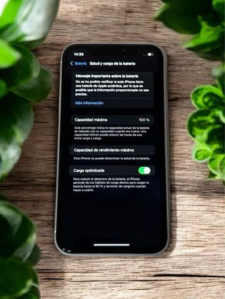 iPhone XR 128GB 100%Batería