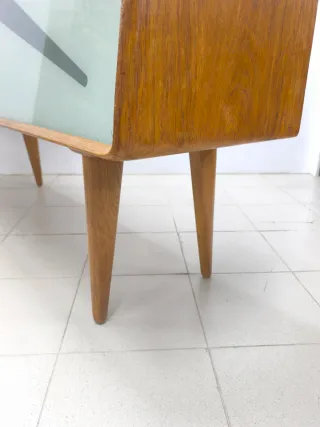 Aparador vintage danés con diseño geométrico