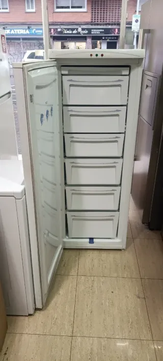 Congelador Vertical Bluesky Blanco