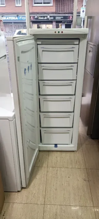Congelador Vertical Bluesky Blanco