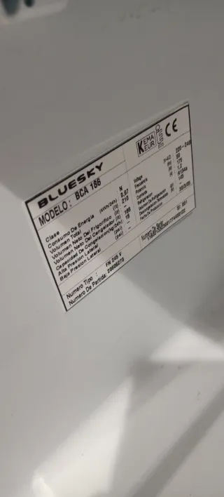 Congelador Vertical Bluesky Blanco