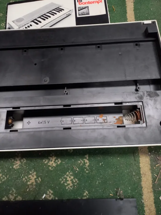 Órgano electrónico Bontempi vintage