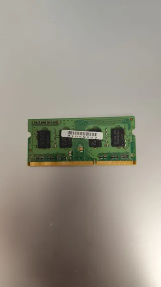Memoria RAM Samsung 2GB DDR3 Portátil