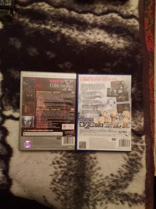 Lote PS2 Resident Evil Code Veronica + Outbreak 2