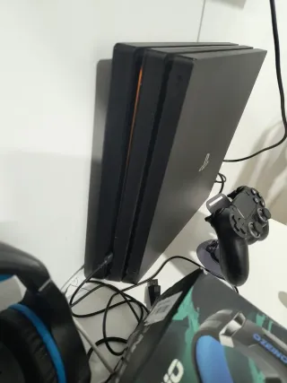 Console PS4 Pro 1TB Nero