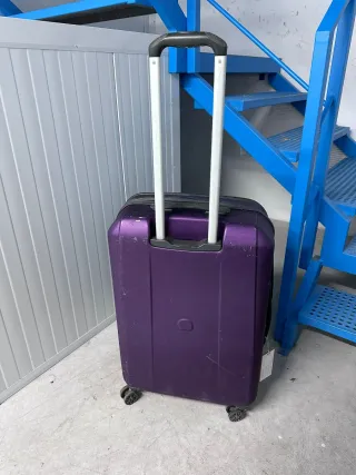 Maleta grande morada