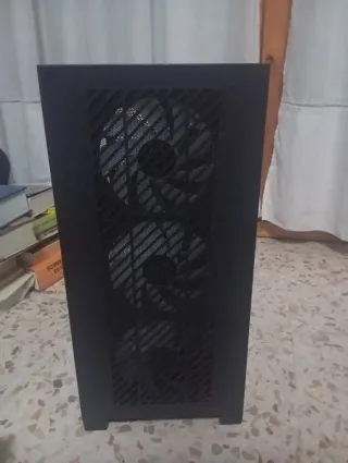 PC Gamer | i7 | RX 570 | 8GB RAM