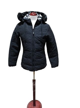 Cazadora Desigual acolchada negra con capucha