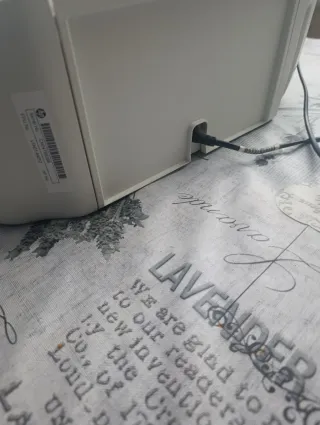 Stampante HP viola e bianca