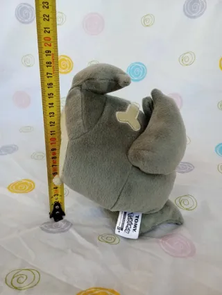 Pokémon peluche do pokémon Duskull da marca tomy