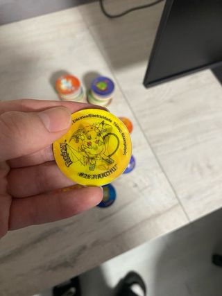 Tazos Pokémon 1, 2, 3; roks; boinx y varios