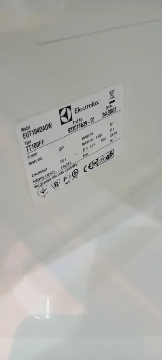 Congelador Vertical Electrolux Blanco