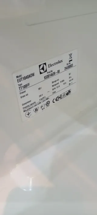 Congelador Vertical Electrolux Blanco